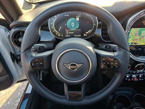 Certified 2024 MINI Cooper S image 20