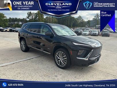 Used 2025 Buick Enclave Avenir w/ Trailering Package, 5000 lbs.