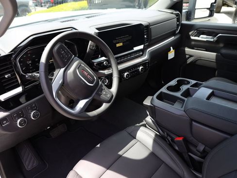 New 2026 GMC Sierra 3500 SLT AWD/4WD image 12
