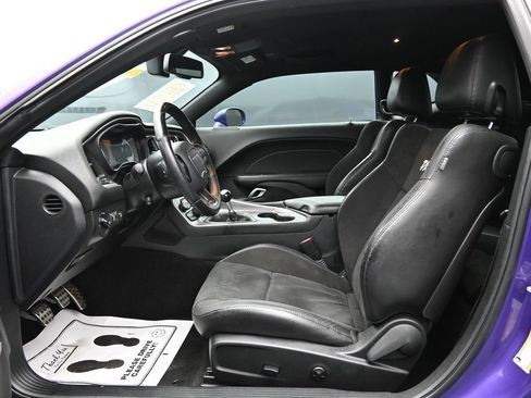 Used 2019 Dodge Challenger R/T Scat Pack w/ T/A Package RWD image 9