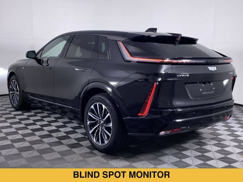 Certified 2024 Cadillac Lyriq Sport w/ LPO, Floor Liner Package AWD/4WD image 18