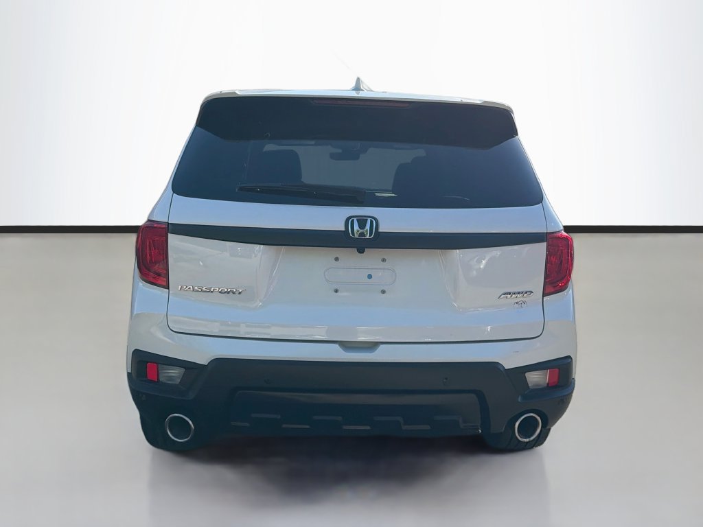 Used 2023 Honda Passport EX-L image 6