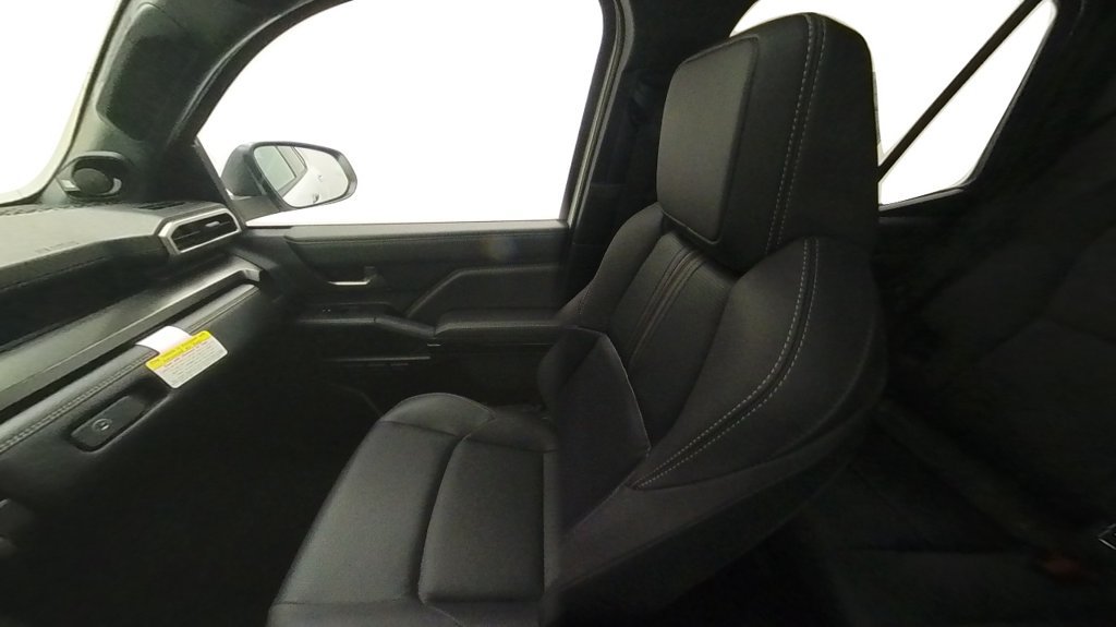 New 2026 Toyota 4Runner Limited AWD/4WD image 28