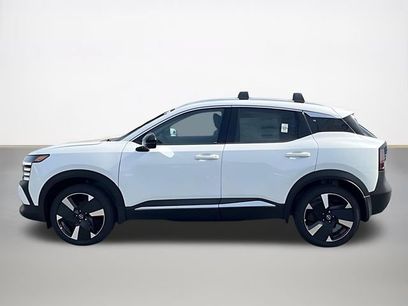 New 2026 Nissan Kicks SR w/ Cold Weather Package