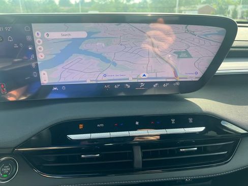 New 2026 Buick Enclave Sport Touring w/ Power Package FWD image 17