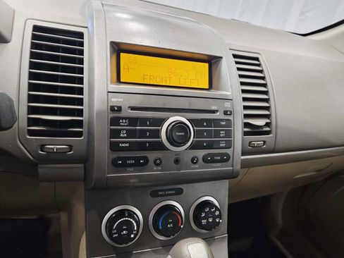 Used 2009 Nissan Sentra 2.0 S FE+ image 8