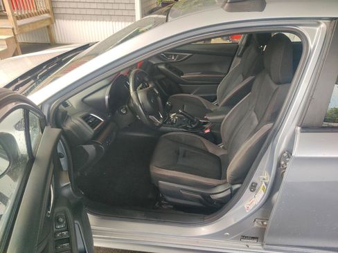Used 2019 Subaru Impreza 2.0i Sport AWD/4WD image 12