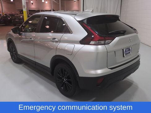 Used 2024 Mitsubishi Eclipse Cross LE AWD/4WD image 6