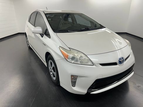 Used 2012 Toyota Prius Two image 7