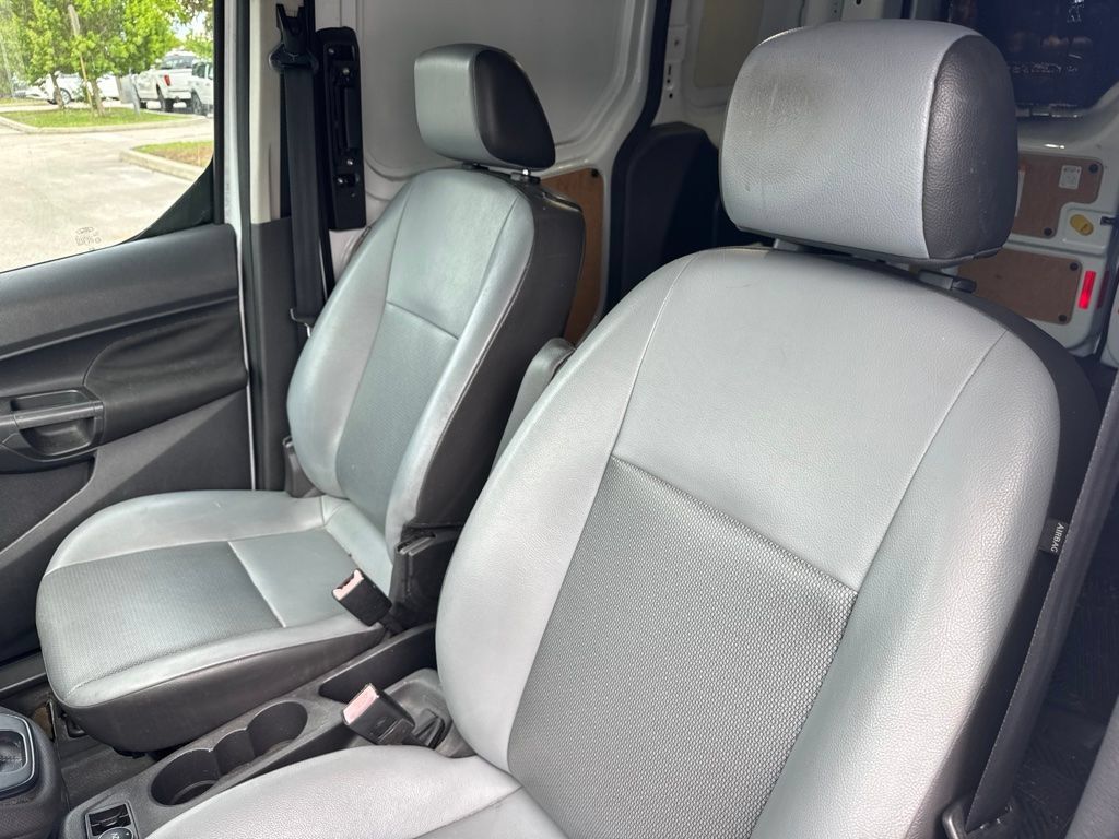 Used 2015 Ford Transit Connect XL FWD image 10