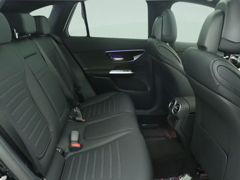 New 2026 Mercedes-Benz GLC 300 image 8
