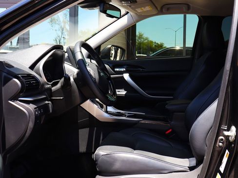Used 2024 Mitsubishi Eclipse Cross SEL AWD/4WD image 38