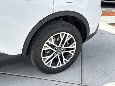 Used 2020 Ford Escape SEL AWD/4WD image 8