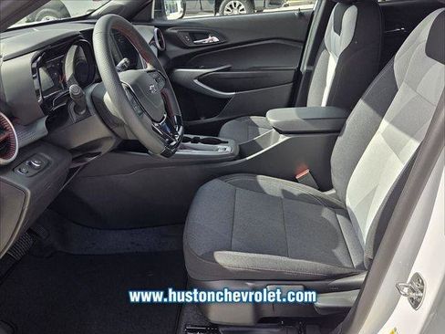 Used 2026 Chevrolet Trax RS w/ Driver Confidence Package FWD image 9
