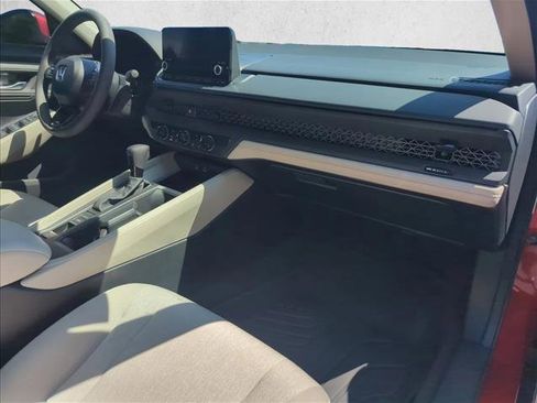 Certified 2025 Honda Accord LX image 24