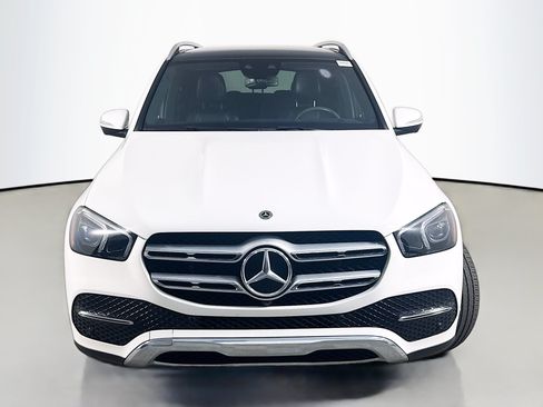 Used 2020 Mercedes-Benz GLE 450 4MATIC w/ 3rd Row Seat Package image 2