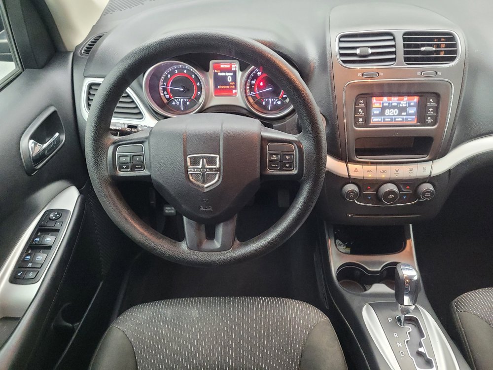Used 2020 Dodge Journey SE FWD image 22