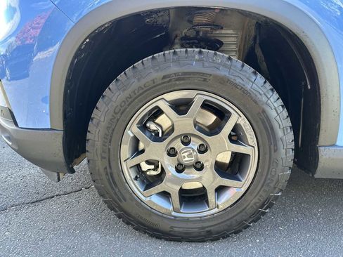 Used 2024 Honda Pilot TrailSport image 18