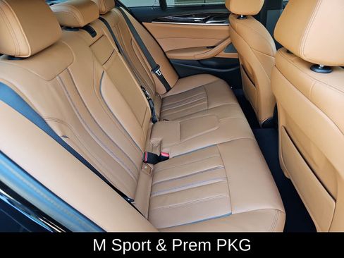 Used 2019 BMW 540i w/ M Sport Package RWD image 17