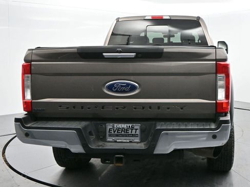 Used 2018 Ford F250 Lariat w/ Lariat Value Package image 6