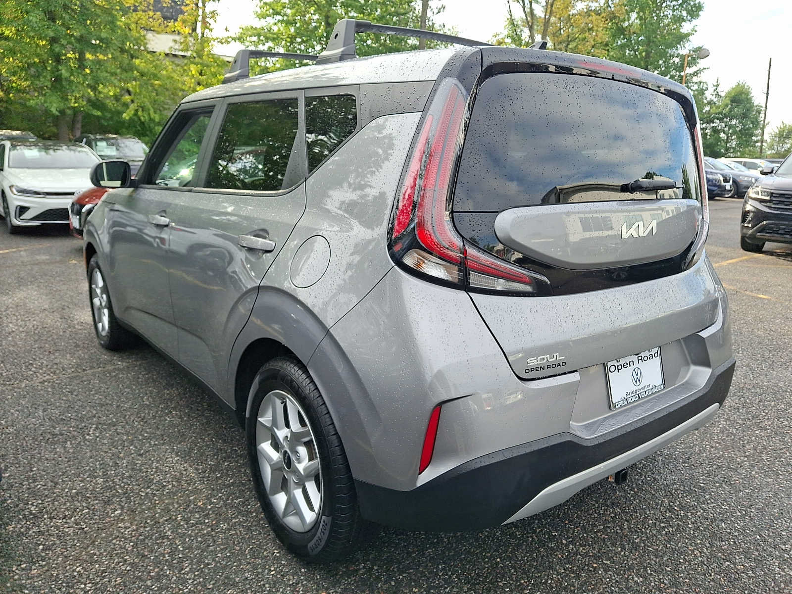 Used 2023 Kia Soul LX w/ LX Technology Package FWD image 4