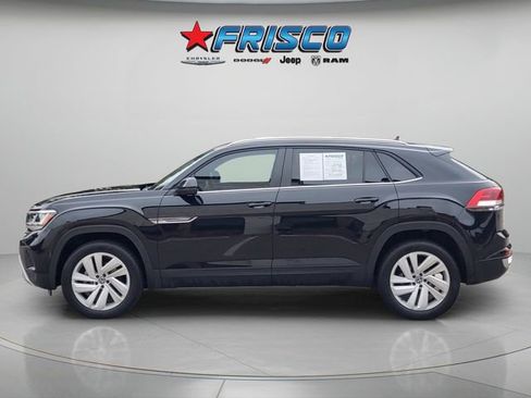 Used 2023 Volkswagen Atlas Cross Sport SE FWD image 4