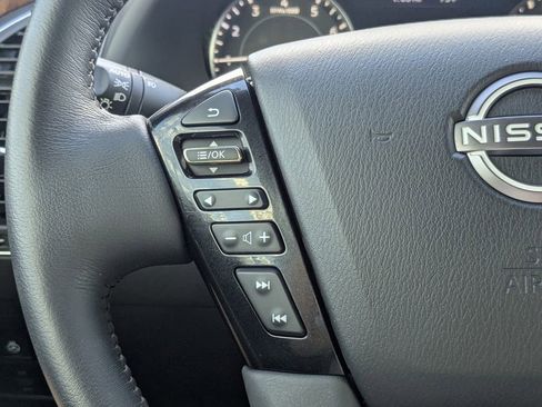 Used 2023 Nissan Armada SL w/ Captain's Chairs Package image 28