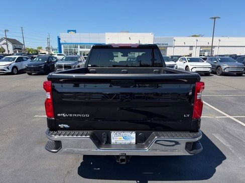 Used 2024 Chevrolet Silverado 1500 LT AWD/4WD image 6