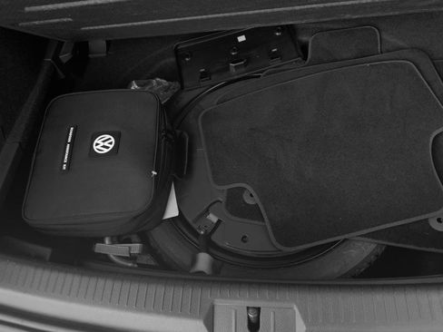 Used 2017 Volkswagen GTI Autobahn image 20