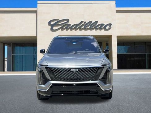 New 2026 Cadillac Vistiq Luxury image 8