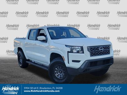 Used 2023 Nissan Frontier SV w/ Tow Package