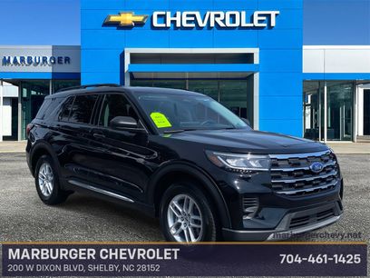 Used 2025 Ford Explorer Active