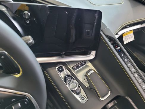 New 2025 Chevrolet Corvette Z06 image 18