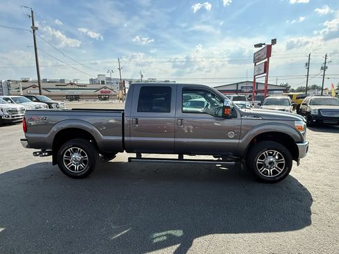 Used 2013 Ford F350 Lariat w/ Lariat Ultimate Pkg AWD/4WD image 6