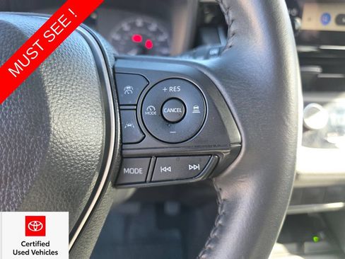 Used 2025 Toyota Corolla Cross AWD Hybrid image 31