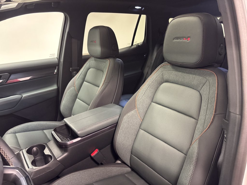 New 2026 GMC Terrain AT4 w/ Convenience Package III AWD/4WD image 22