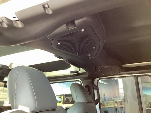 New 2026 Jeep Gladiator Mojave image 27