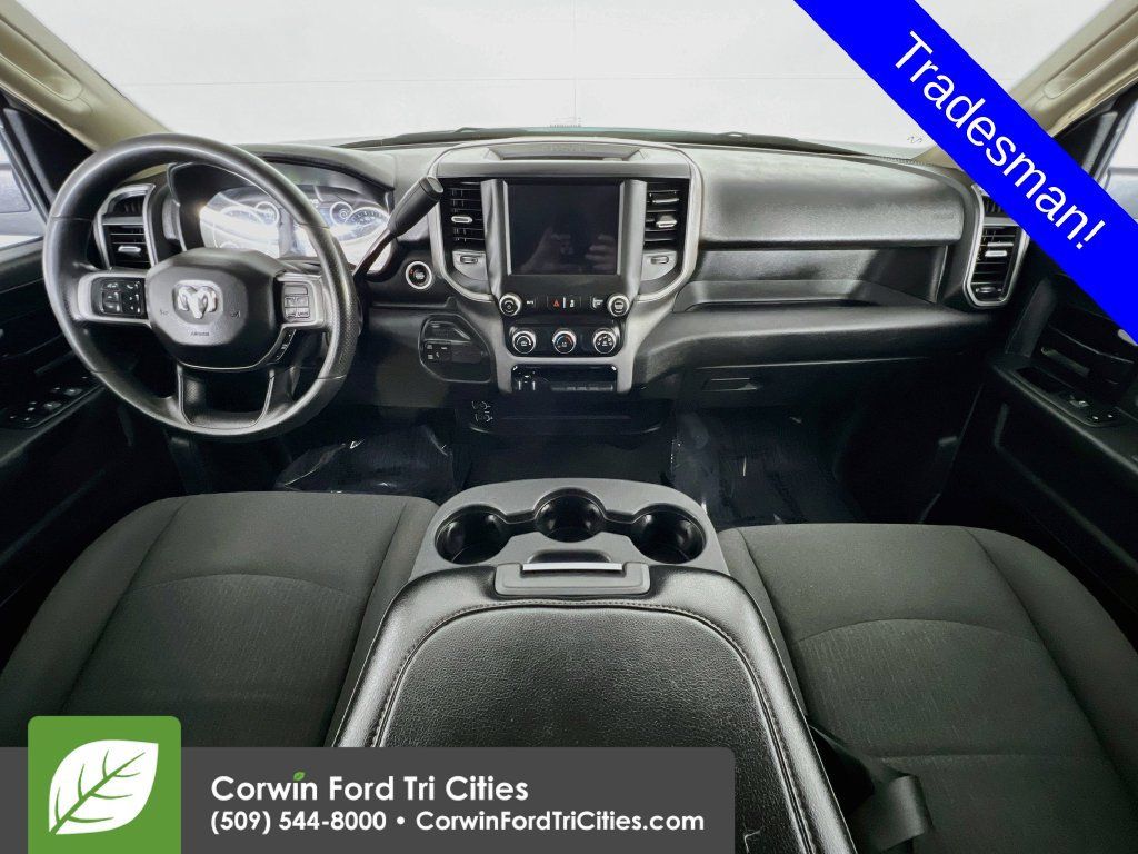 Used 2020 RAM 3500 Tradesman AWD/4WD image 7