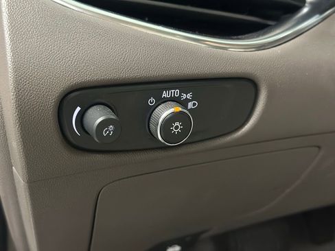 Used 2024 Chevrolet Malibu LT image 15