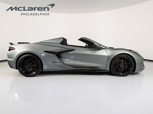 Used 2023 Chevrolet Corvette Z06 image 5