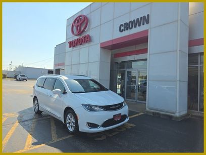 Used 2020 Chrysler Pacifica Touring-L