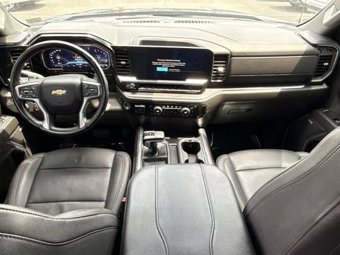 Used 2024 Chevrolet Silverado 1500 LTZ w/ Z71 Off-Road Package AWD/4WD image 23