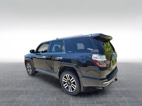 Used 2021 Toyota 4Runner Limited AWD/4WD image 5