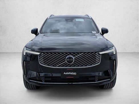 New 2026 Volvo XC90 B5 Plus w/ Protection Package AWD/4WD image 5