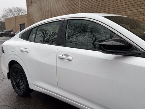 New 2026 Nissan Sentra SV w/ SV Convenience Package FWD image 8