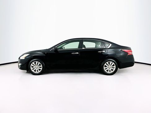 Used 2013 Nissan Altima 2.5 S FWD image 4
