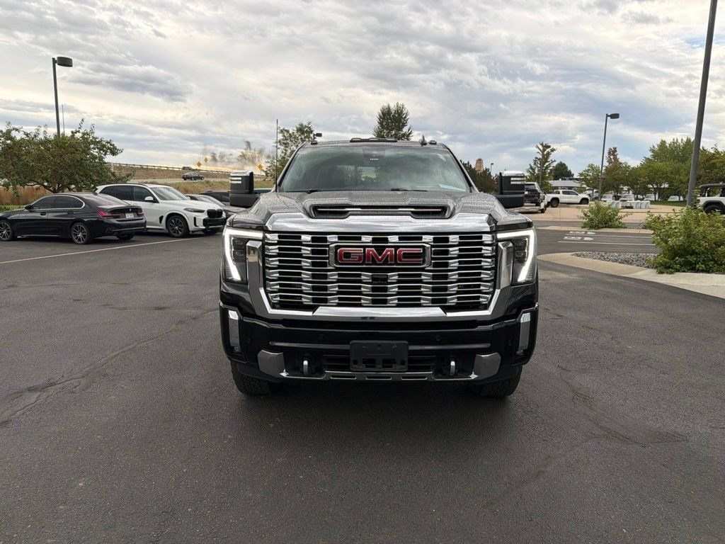 Used 2024 GMC Sierra 2500 Denali w/ Denali Reserve Package AWD/4WD image 8