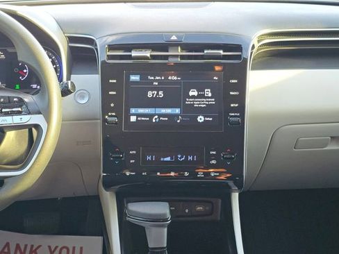 Used 2024 Hyundai Tucson SEL image 17