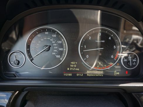 Used 2014 BMW 535d xDrive AWD/4WD image 32
