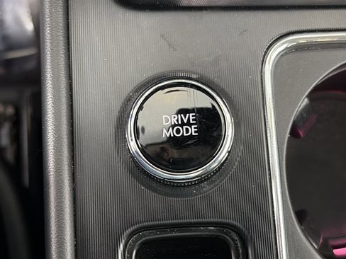 Used 2023 Lincoln Corsair Reserve w/ Equipment Group 202A image 30